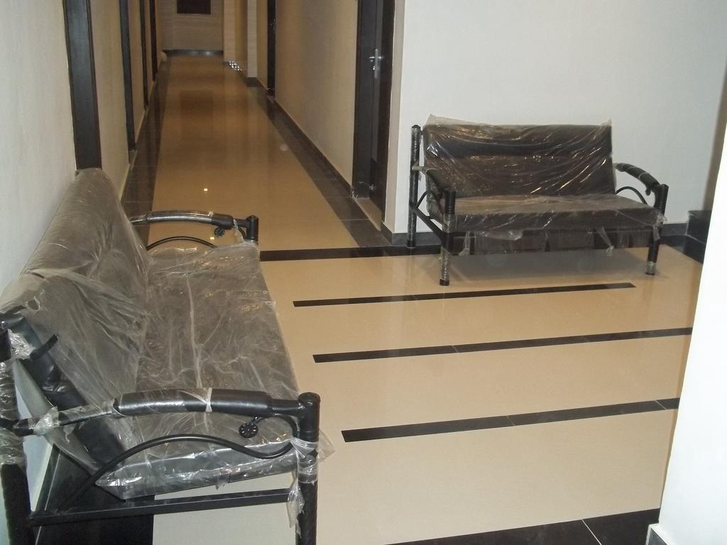 Hotel Sapphire Dźunagadh Zewnętrze zdjęcie